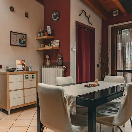 A&a Attic Lägenhet Somma Lombardo